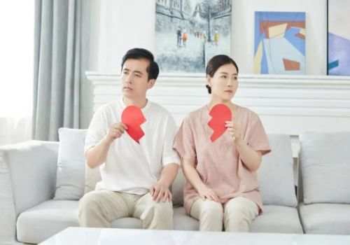 厦门市婚外情调查：离婚后房子归一方所有需要过户吗